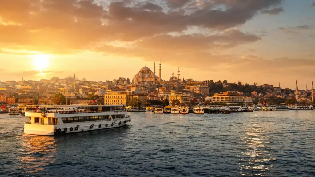 Istanbul Tour an Bosphorus Cruise - Turkey tour packages from Istanbul: 7 Routes to Love Turkey!